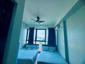 Elegant 3BR Luxury City View Comfortable for 10