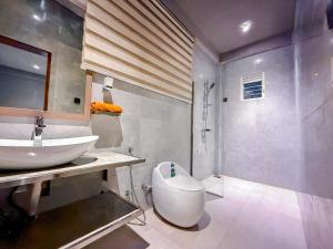 The Chalet Grand Luxury Villa