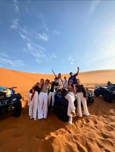 Merzouga Dune Camp ⵣ