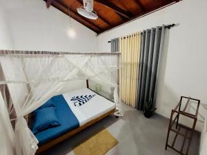 Lumora - Midigama