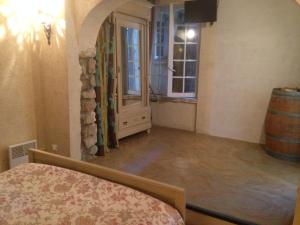 Maisons de vacances Gites Climatises Piscine Chauffee La Balancelle : photos des chambres