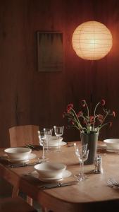 Laggan Cottage - Charming home along River Gairn with unique panoramic room