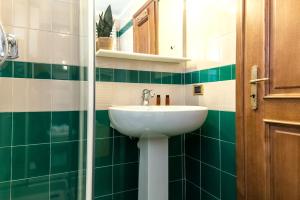 HelloCHALET Derby - Heart of Cervinia, Balcony & Lifts 1 Min Walk