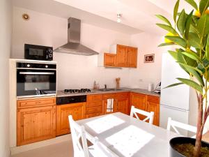 Golden - Maison 2 chambres, village calme - Village Vaux 3 minutes Auxerre