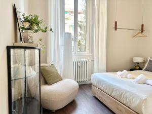 Designer apartment, entire home, 2 bathrooms, for families, groups