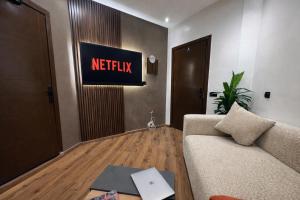 Studio sur guiliz avec piscine et parking