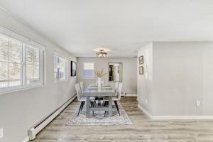 Black Hawk Getaway with Hot Tub cabin