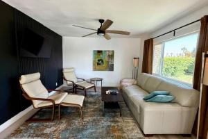 Desert Mountain Retreat with Pool and Spa