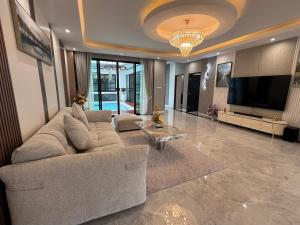 PCK pool Villa