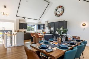 4 Bed in Instow oc-d30010