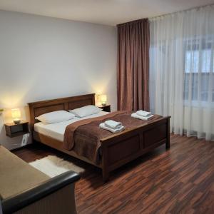 Conacul de la Dunăre, Eșelnița