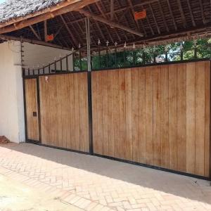 Diani Papaya luxury homes