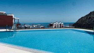 Serenity Sky Views Penthouse