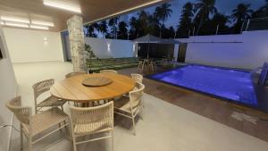 Mansão-6 Qrts-Piscina em Porto de Pedras-SH144