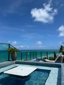 Privê Beira Mar Tamandaré Carneiros 2 Suites Piscina e Jacuzzi