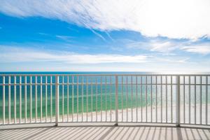 Phoenix Gulf Shores II 2005