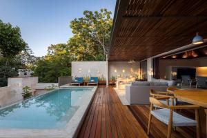 Villa Bella - Large home Holistika