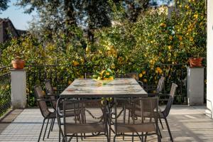 SorrentoVibes - The Lemon Grove Villa with private pool, garden and terrace