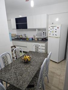 Apartamento - condominio Fortemares na melhor praia de Cabo Frio