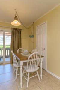 Renovated Ground-Floor Condo with Heated Pools condo