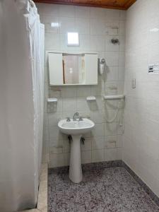 HOTEL Y RESTAURANTE CAñADON LEON