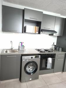 Charcoal Suite- Circa Lynnwood