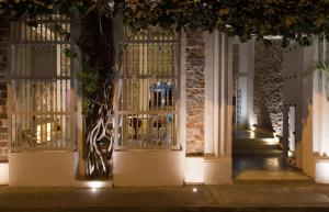 NOK Luxury Colonial Villa 6BR with Pool Staff & Breakfast at Getsemani