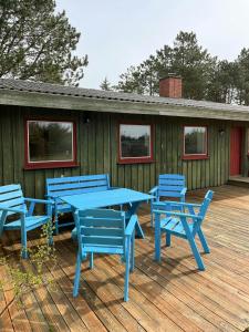 Home In Dunes By Bratten Beach