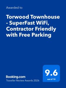 Torwood Townhouse - SuperFast WiFi, Contractor Friendly with Free Parking