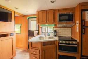 Pine Creek Cabins & Camping Resort