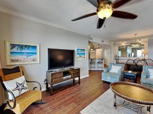Romar House #702B