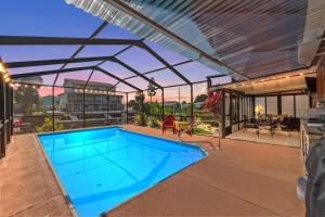 Dolphin View Cabana