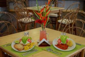 Heliconia Amazon River Lodge