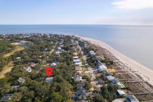 Chasing Waves, Pet Friendly, Luxury Edisto Home
