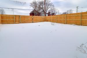 1 Mile to Henry Ford Hospital! Renovated Rental