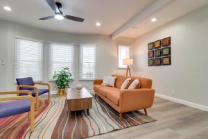 Near Midtown and Medical District! Updated Unit