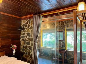 Trang An Mountain Ecolodge