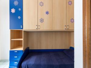 Apartment with sea view and terrace img16