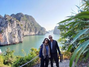 Private Sail Ha Long - Bai Tu Long