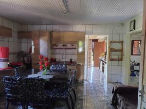 Casa com quiosque e piscina para Expodireto 2026