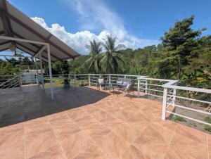 Casa Marlin and Casa Ballena Boutique Beach Houses Playa Preciosa