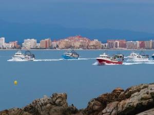 Estudio céntrico en Roses, a 50m de la playa, con Wi-Fi gratuito, aire acondicionado y terraza - HISP-312-31