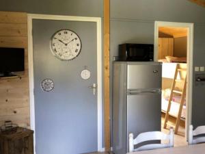 Chalet PMR avec Terrasse pour 4 Pers, Roquefeuil - API-1-52-139