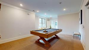 Stylish Home With Free ParkingFA