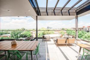 SouthEnd Walk to Rail I Min to Uptown I Rooftop