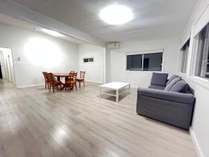 Queen Room with Air Conditioning, Train Station - LD2