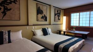 JIA Kaei Osaka 嘉奕 3-Story Modern Japanese-Style Luxury Holiday Villa Elevator Terrace 3 Bedrooms Sleeps Up to 11-12 Guests