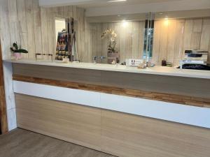 Mobil home confortable pour 5 personnes avec terrasse - API-1-52-975