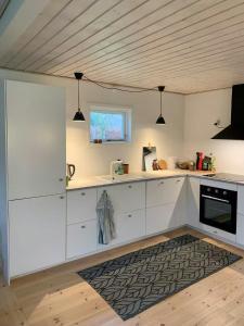 Cottage With Beach Path Near Gilleleje
