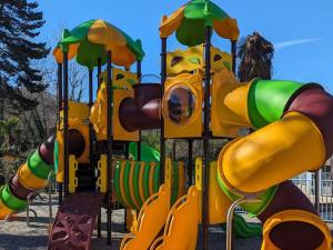 Mobil Home 2 Pers avec Terrasse à Tournon-sur-Rhône - API-1-52-1238